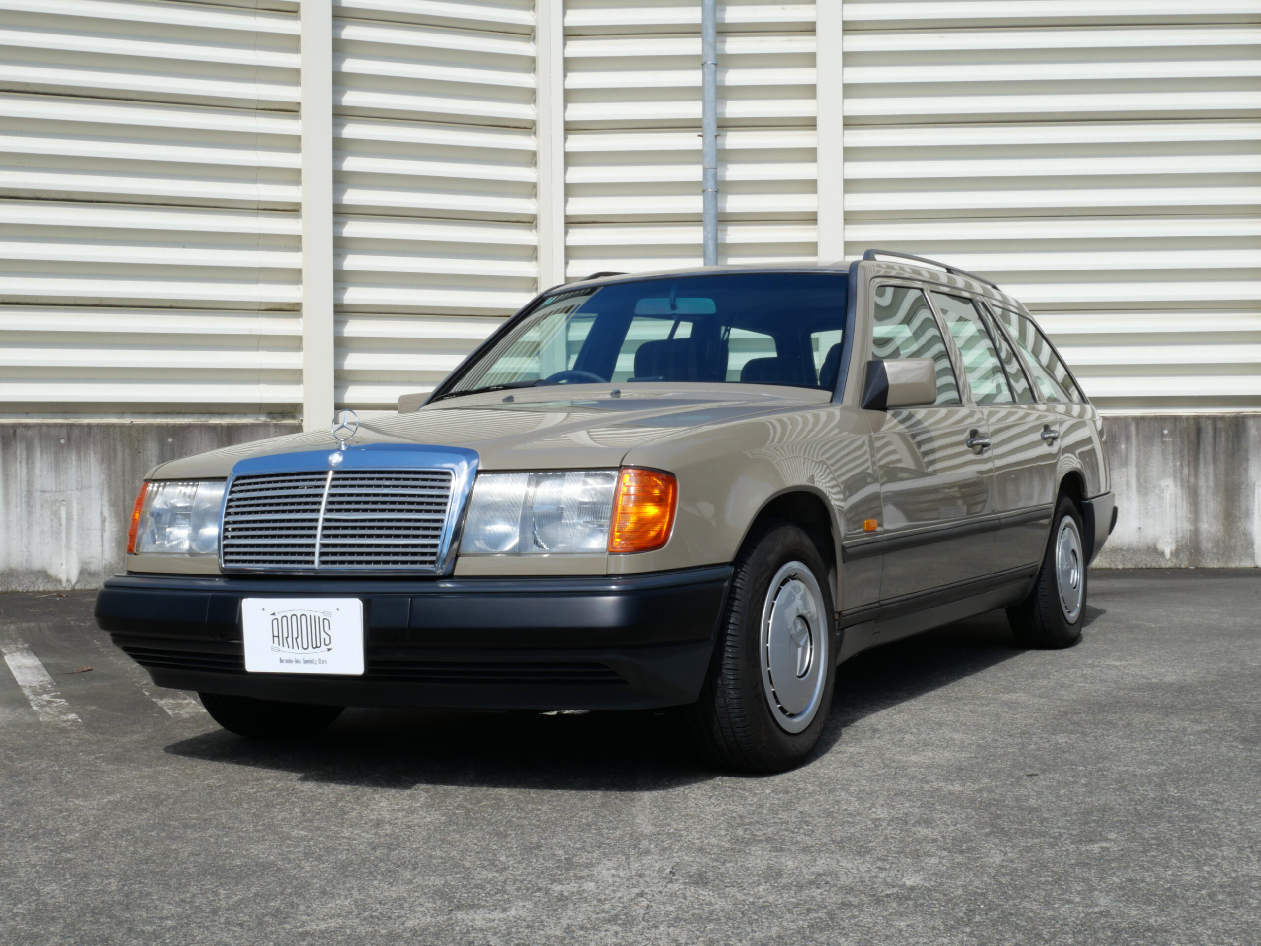 カールソン500E 6.0 | メルセデスベンツ W124専門店「ARROWS」（アローズ）